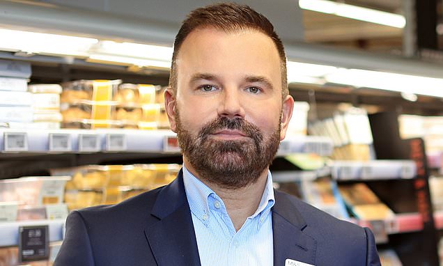 M&S Chief Warns Labour's Supermarket Price Cap Would Be 'Completely Preposterous'