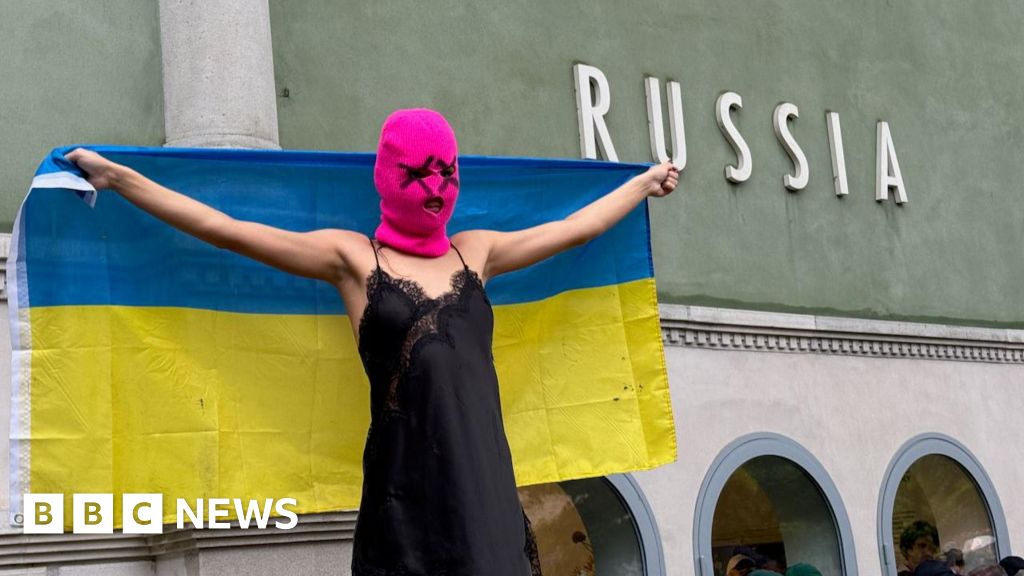Venice Biennale Controversy: Russia's Return Draws Protests and EU Funding Threat