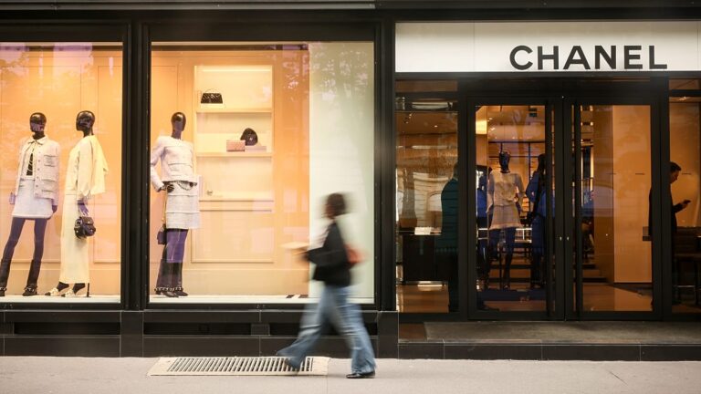 Italian Police Raid Luxury Fashion Houses in Supply Chain Labour Investigation
