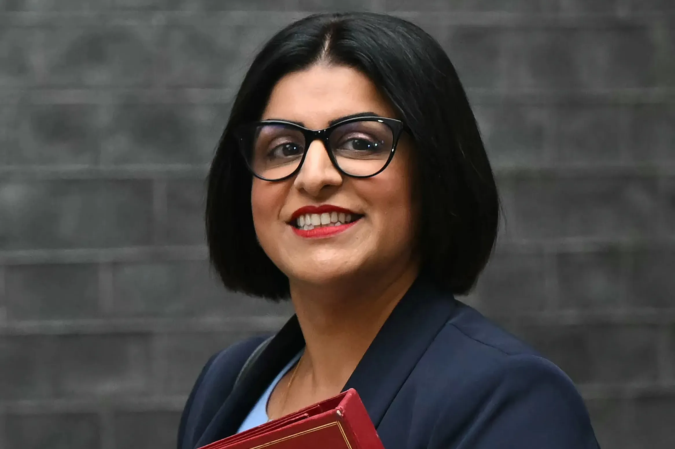 Andy Burnham Signals Possible Retreat on Mahmood's Ten-Year Settlement Proposal